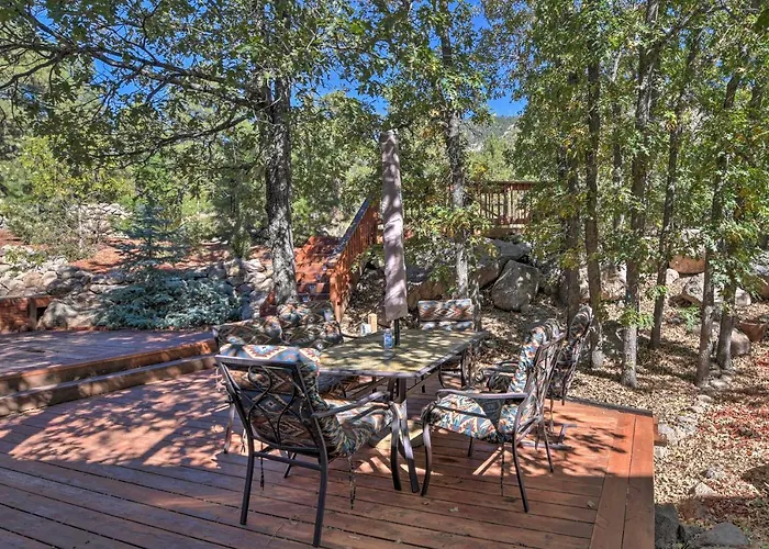 Holiday home With On-site Trails, 3 Mi To Dtwn!